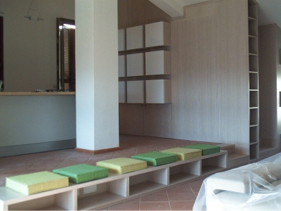 Dal soggiorno verso la cucina